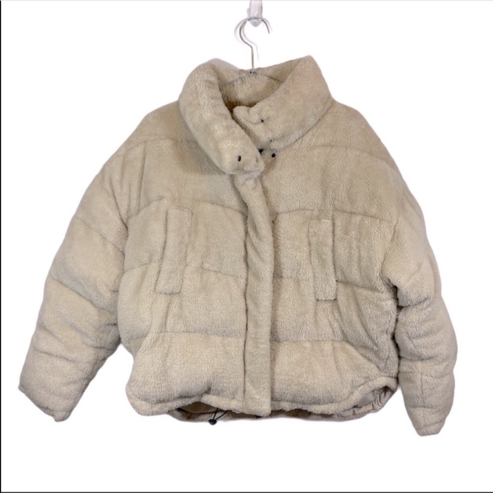 URBAN OUTFITTERS - Women’s Jacket